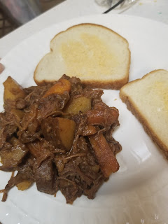 Pot Roast with Garlic Bread