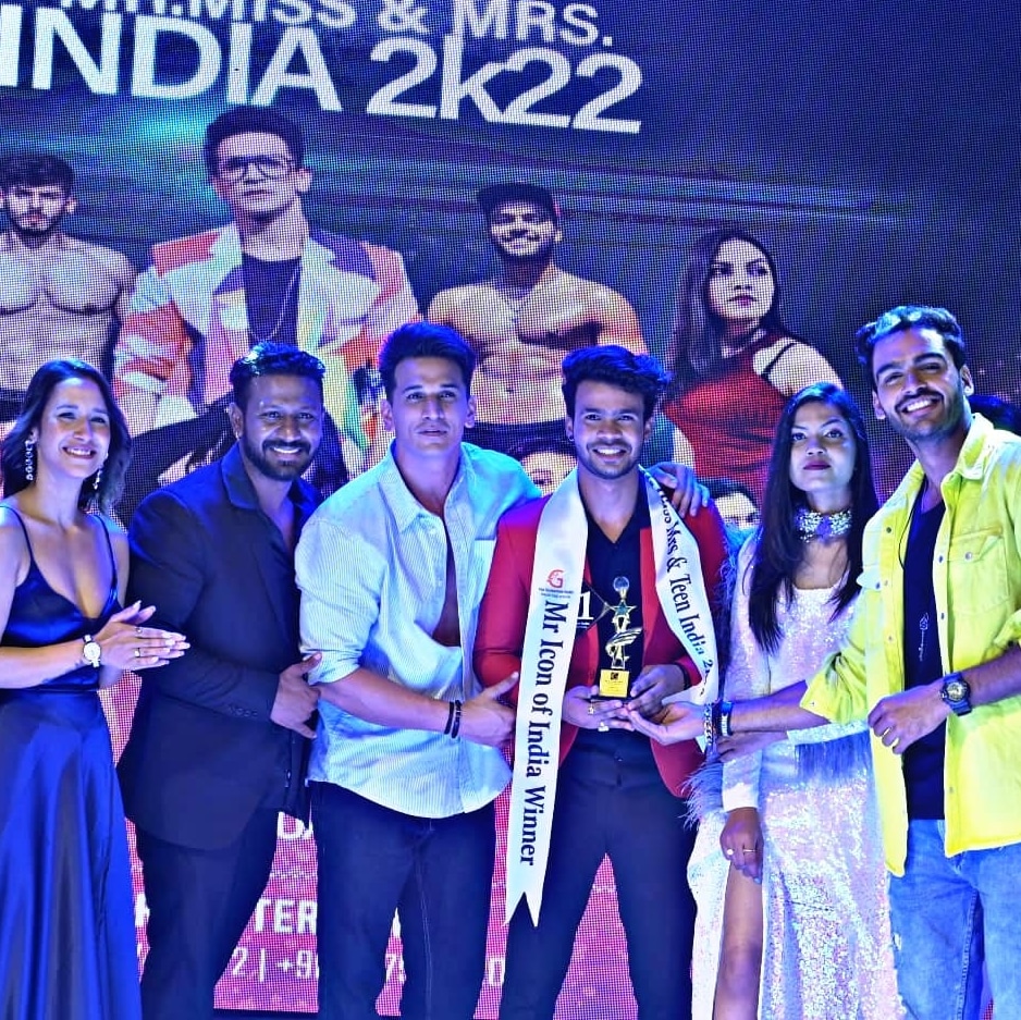 Royal Lucky Singh Rajput -An aspiring model from Ghaziabad is the first top MR ICON OF INDIA WINNER 2K22