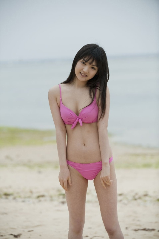 Sayumi Michishige japanese idol bikini photos