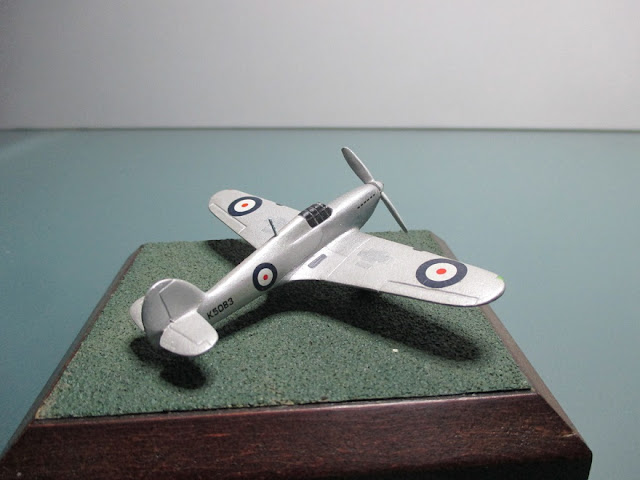 1/144 Hawker Hurricane prototype diecast metal aircraft miniature