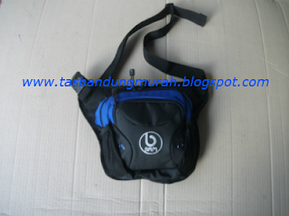 tas pinggang warna biru