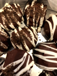 picture of oreo truffles covered in chocolate