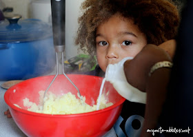 Pouring milk into the mash from anyonita-nibbles.co.uk