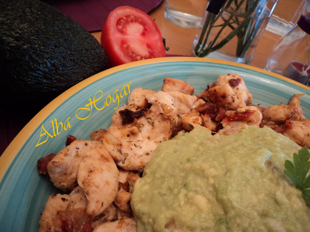 pollo con guacamole alba hogar