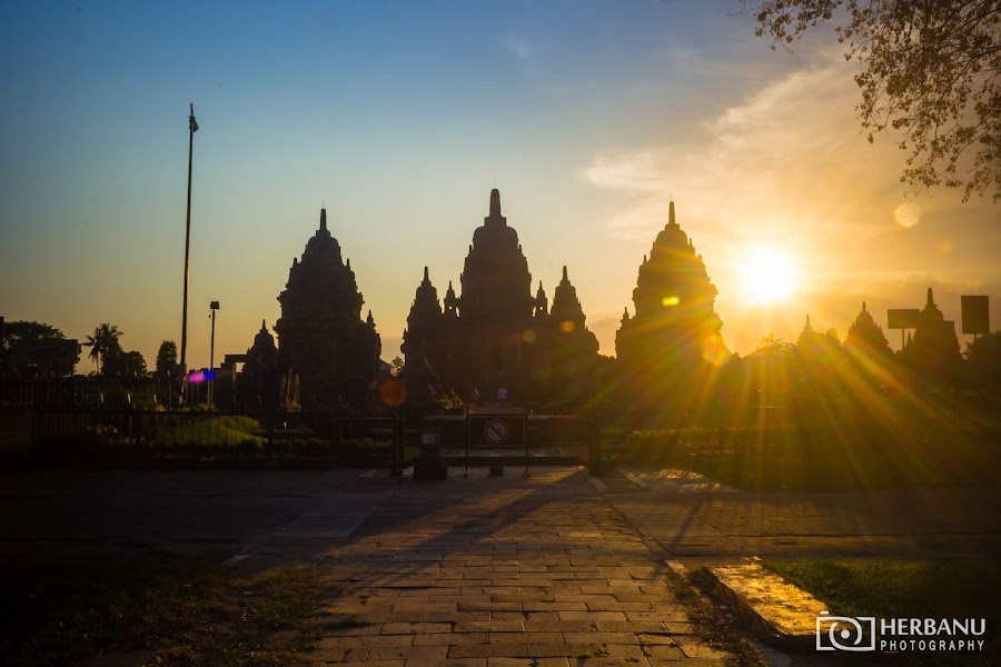 Foto Candi Sewu