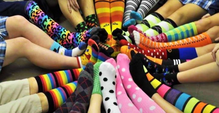 People Who Wear Colorful Socks Are Brighter, More Creative And Perform Better In Life