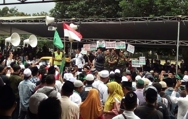 Tuduh Maulid Nabi Zindiq, Ribuan Ummat Islam Jember Demo Tolak Wahhabi