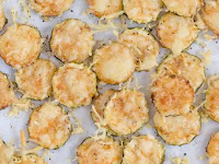 PARMESAN ZUCCHINI CRISPS