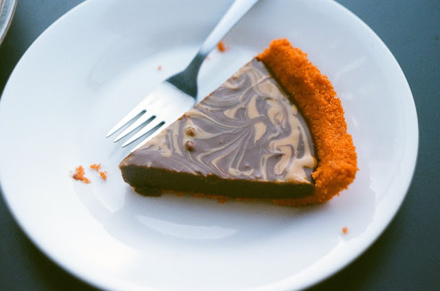 Chocolate Peanut Butter Pie with Nabs Crust Slice