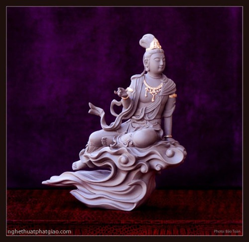 33-ung-than-bo-tat-quan-the-am (15)