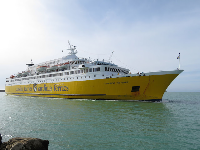 Traghetto Corsica Victoria, IMO 7305253, porto di Livorno