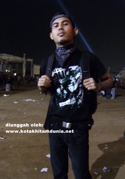 foto dion idol, dion idol jadul, foto lengkap dion idol 2012