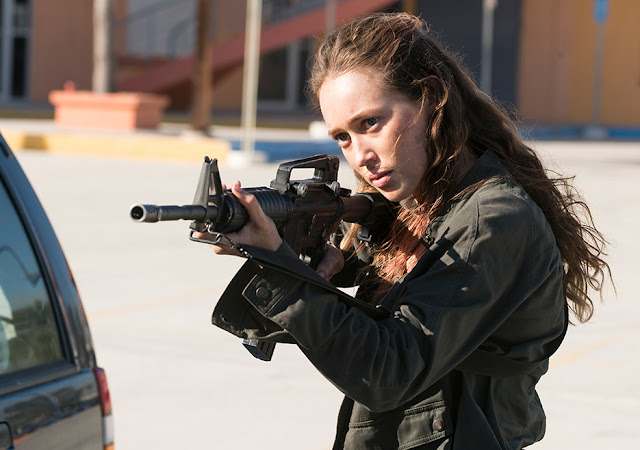 Alicia Clark (Alycia Debnam-Carey) nell'episodio 14