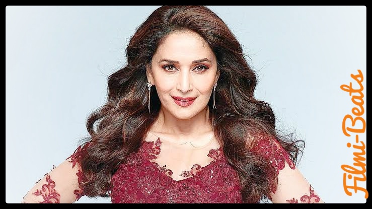 Hot-Madhuri-Dixit-Wallpaper