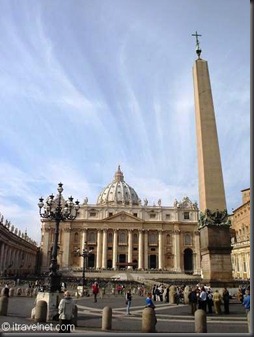 piazza-san-pietro-obelisk
