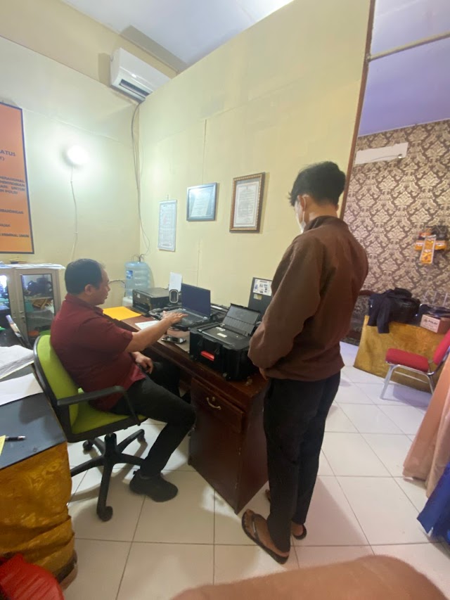 Berikan Pelayanan Sidik Jari Personel Urident Sat Reskrim Polres Karangasem Tidak Memungut Biaya