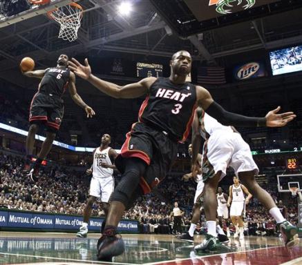 lebron james miami heat dunk. miami heat practice lebron