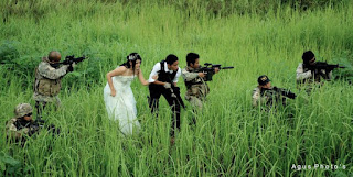 Foto Prewedding unik dengan konsep Outdoor fantasy