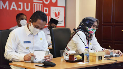 Bupati Dan Wabup Mengikuti Kegiatan Kebijakan Pendidikan di Masa Pandemi Covid-19