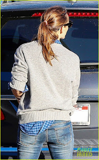 Jennifer Garner Picture in Blue Jeans