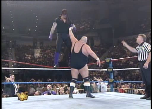 WWF / WWE: Wrestlemania 11 - The Undertaker goes 'old school' on King Kong Bundy