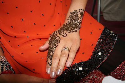 mehndi tattoos