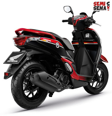 Wow-scooter-New-Honda-present-in-IIMS-2015