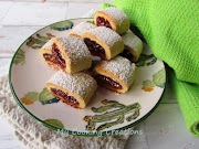 Бисквити Насладки с маслено тесто и сладко от дюли * Biscotti con confettura di mele cotogne