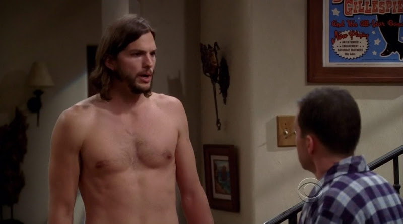 Ashton Kutcher Shirtless in Two and a Half Men s9e01