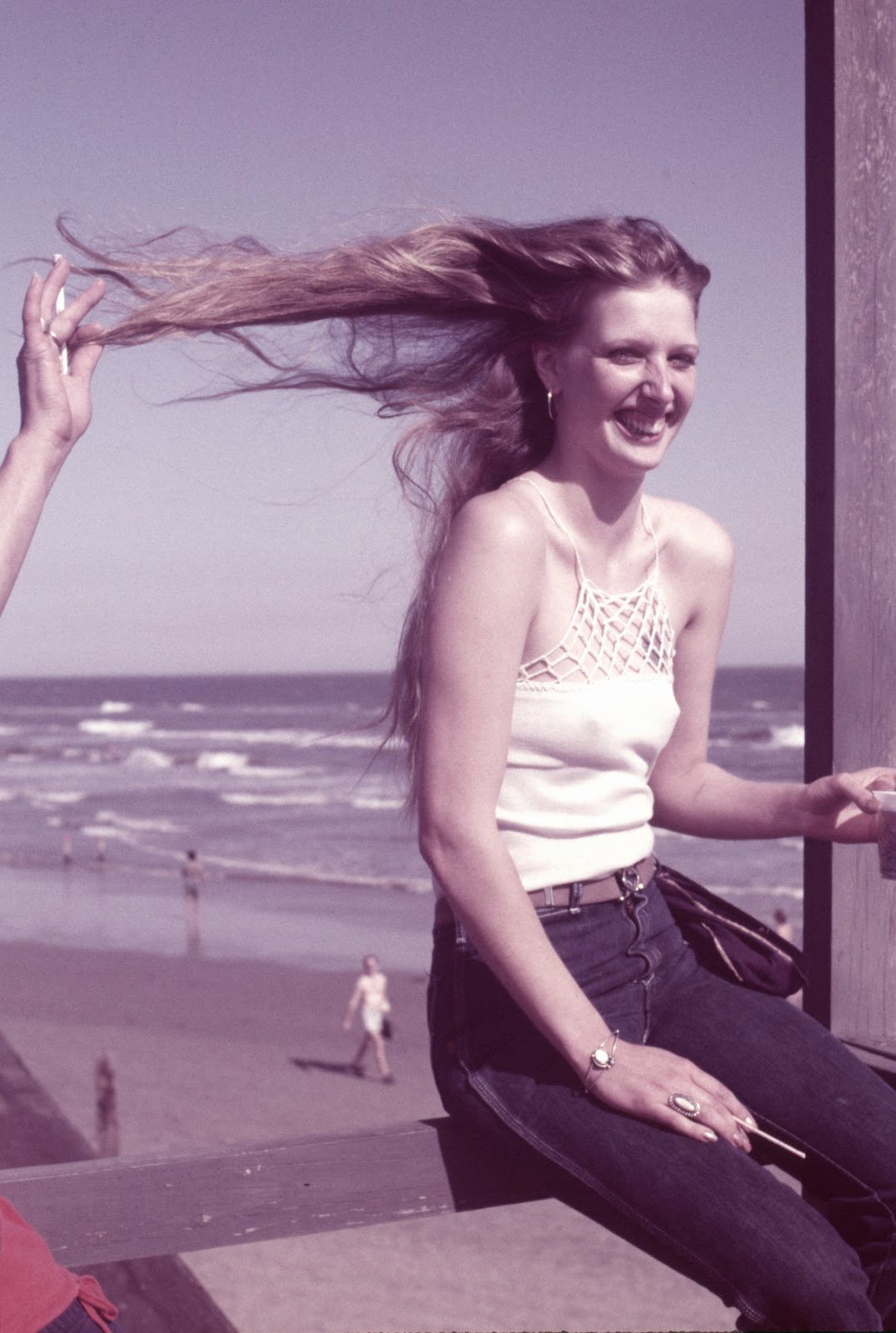 Nostalgic Photos of American Teenage Girls at Texas 