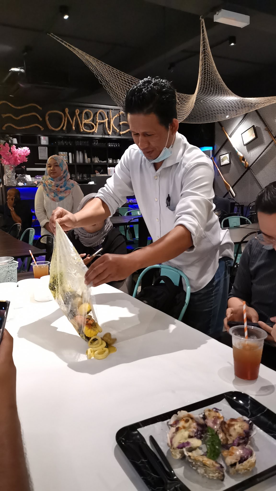 THE BEST SEAFOOD RESTAURANT IN BANGSAR KUALA LUMPUR OMBAK KITCHEN