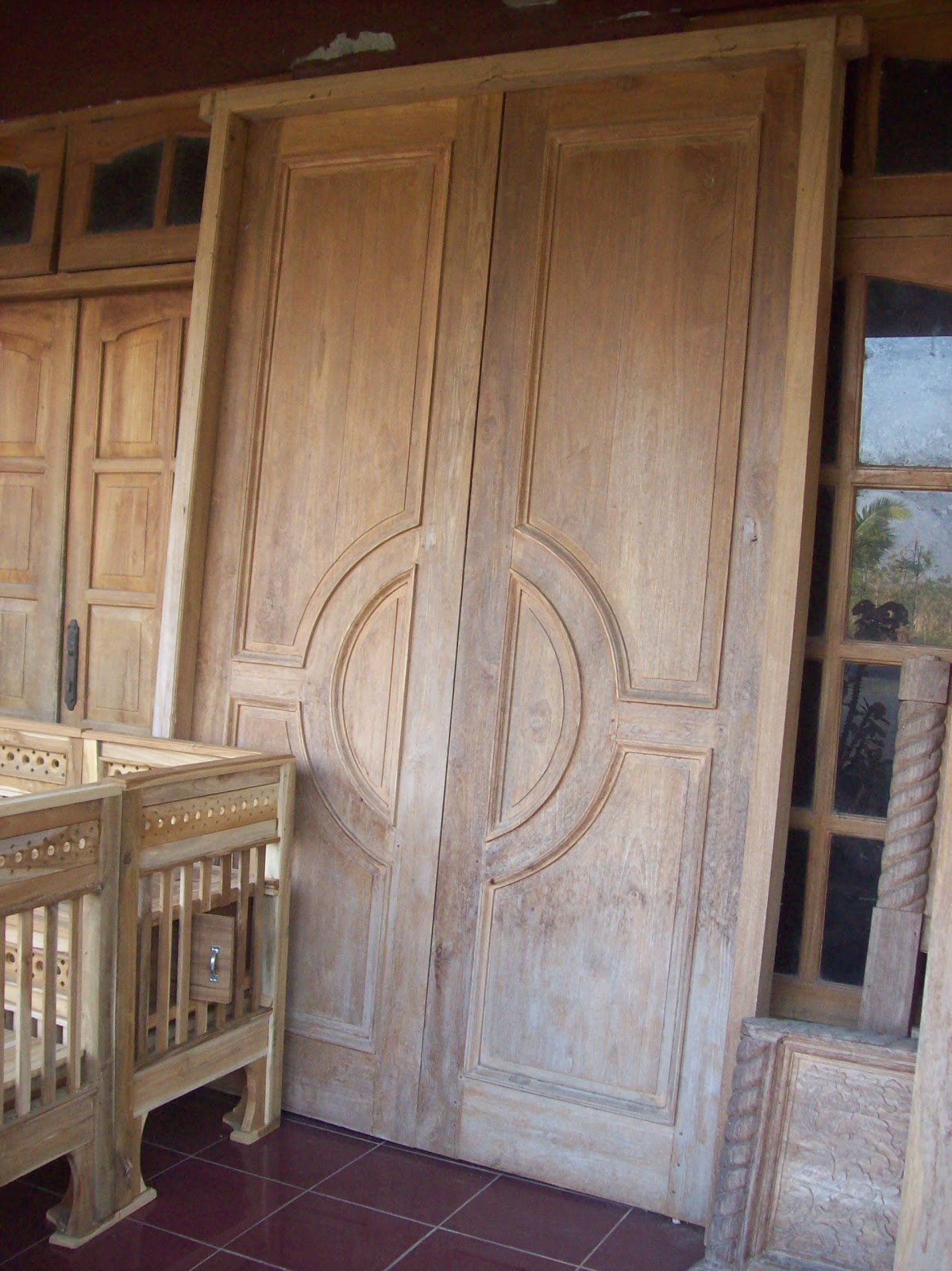 MULYA JATI FURNITURE Pintu Rumah Berbahan Kayu Jati 