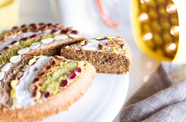 Nut cake from Tunisia (Khobzet fekia)