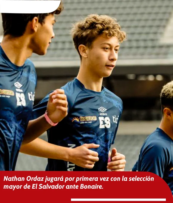 Nathan Ordaz en un entreno con la selección sub 20 de El Salvador