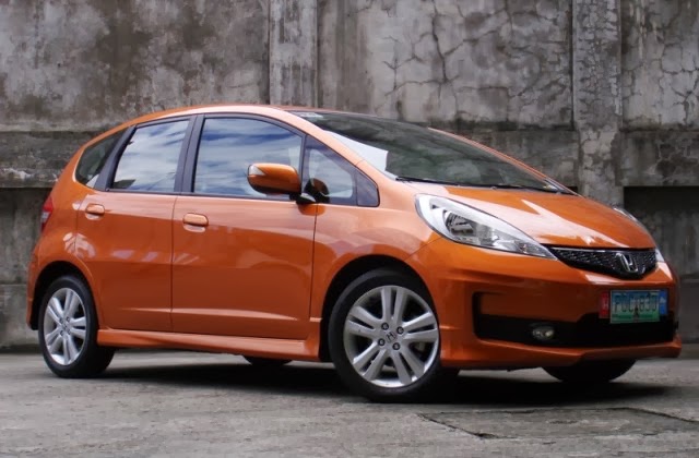 Harga dan Spesifikasi  Mobil  Honda  Jazz  Terbaru Oktober 2021