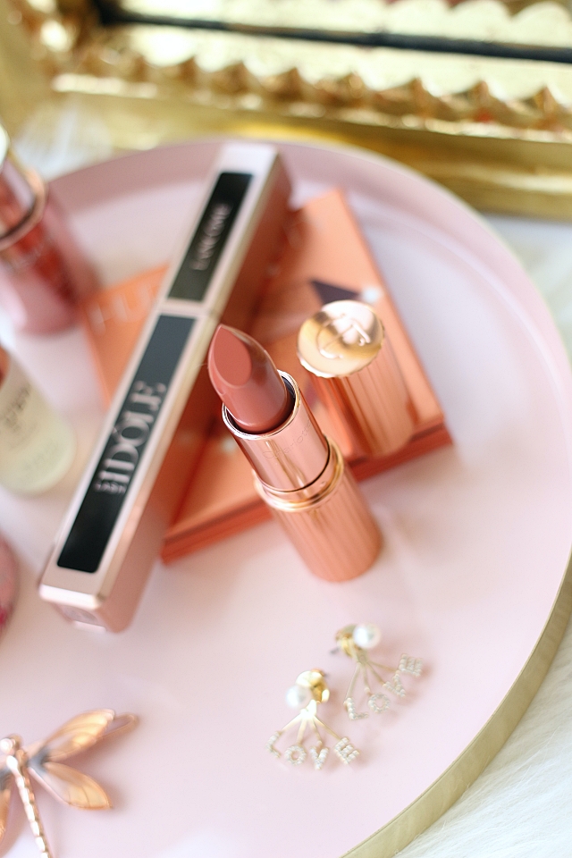 Charlotte Tilbury Stoned Rose lipstick