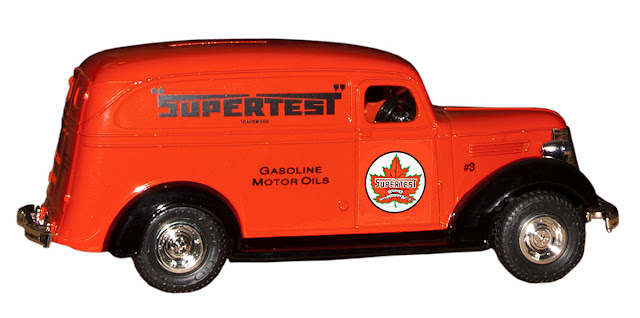 Supertest collectible diecase van #3.