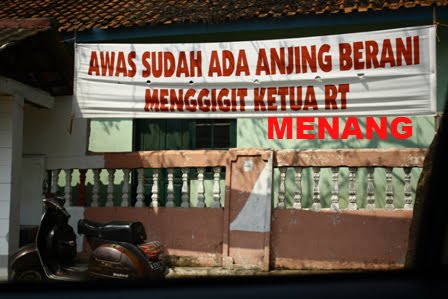 [anjing+ketua+rt.jpg]