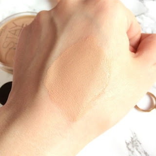 L'Oreal Infallible 24H-Matte Foundation 12 Natural Rose Swatch