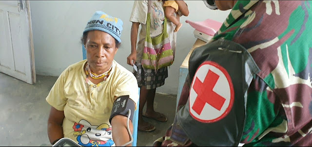 Terbatasnya Tenaga Medis, TNI Turut Mewujudkan Pembangunan Kesehatan yang Merata dan Bekualitas di Papua