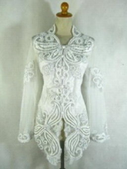 kebaya simple white