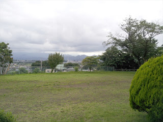 「座間八景 夕映えといこいの広場 座間公園」風景