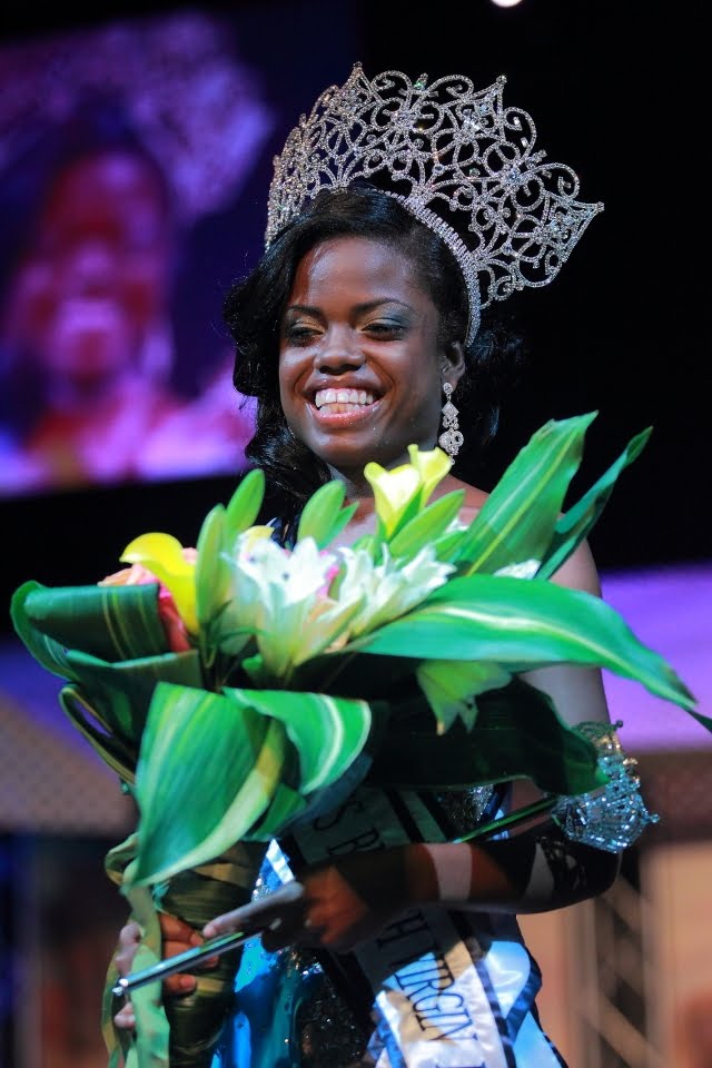 Sharie de Castro crowned as Miss British Virgin Islands 2012-2013