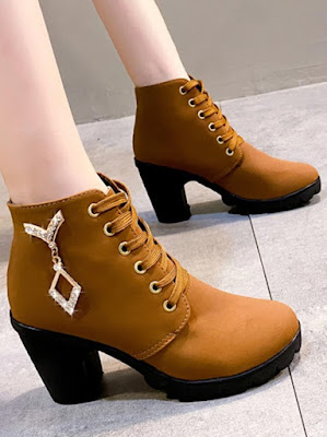 https://noracora.com/products/casual-plain-all-season-wearable-daily-closed-toe-pu-rubber-lace-up-boots-for-women-14085628?variant=7086534