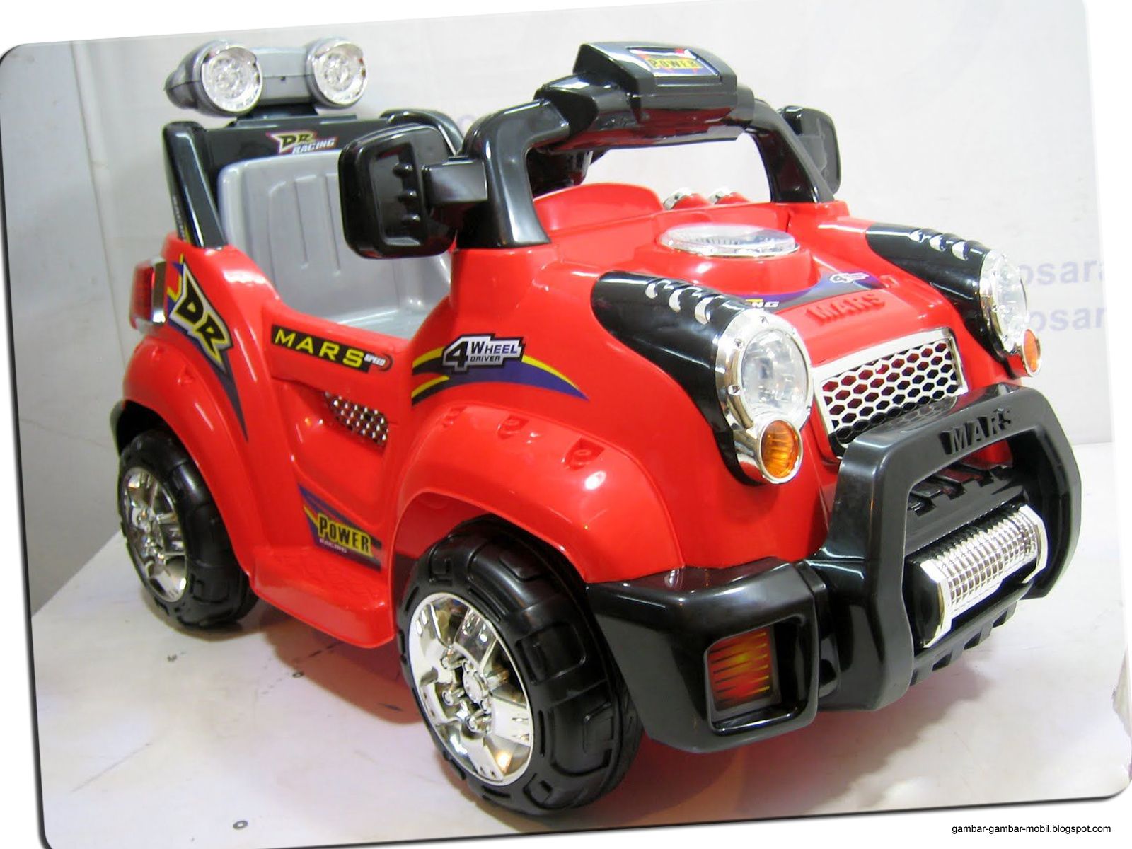  Mobil  Mainan  Anak Yang Bisa Dinaiki Gambar  Gambar  Mobil 