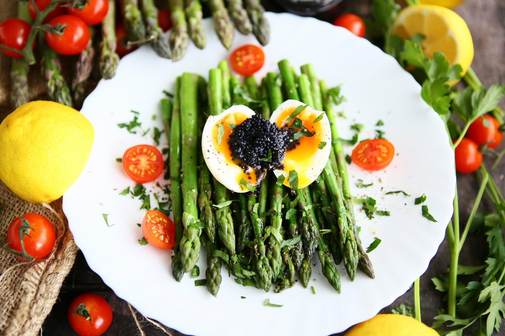 Asparagus, Soft-Boiled Eggs and Caviar