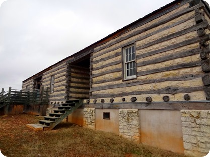 men's quarters