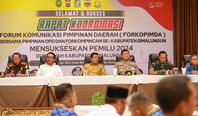 BUPATI SIMALUNGUN : "ASN JANGAN TERLIBAT DALAM PARTAI POLITIK DAN HARUS NETRAL"