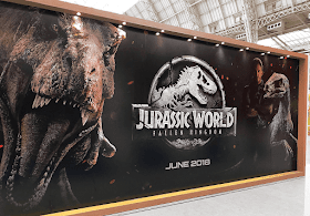 "Jurassic World: Fallen Kingdom" - Banner 