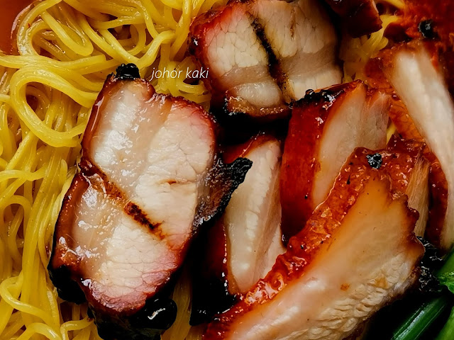 Tiong-Bahru-Bu-Jian-Tien-Char-Siew-Wanton-Mee